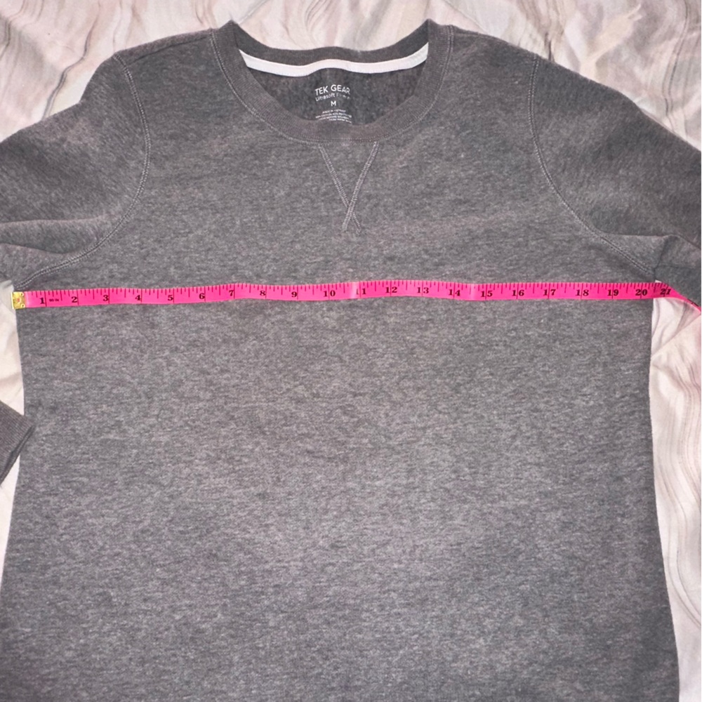 Tek Gear‎ Gray Knit Crewneck Sweater Minimalist Design - Picture 5 of 7
